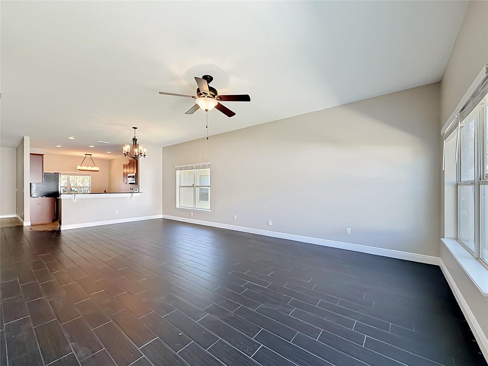 STERLING MEADOWS - Residential