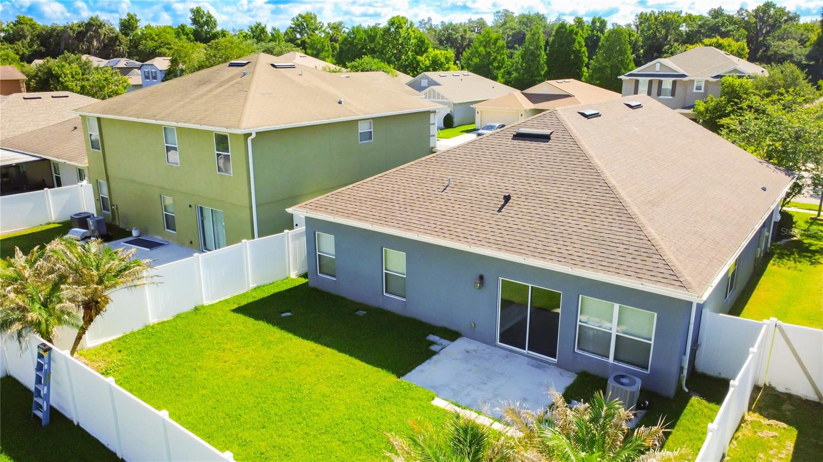 STERLING MEADOWS - Residential