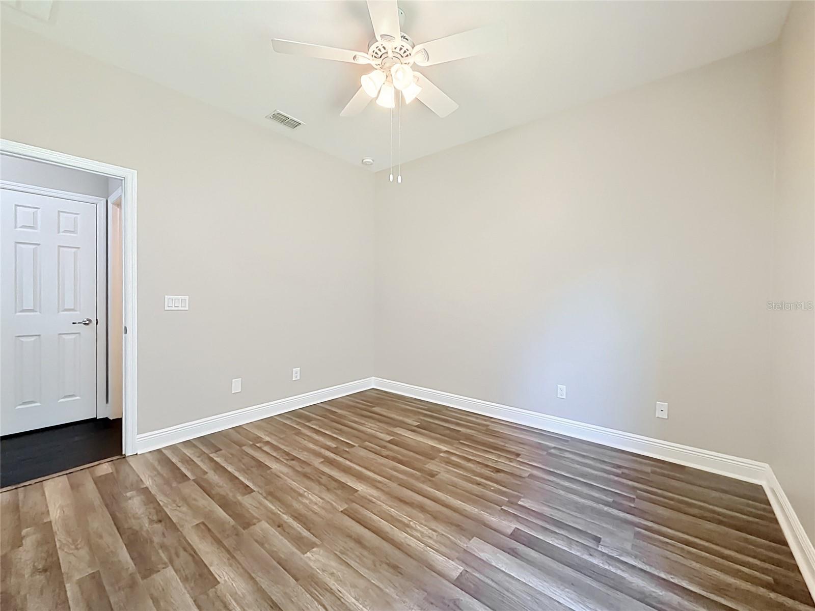STERLING MEADOWS - Residential