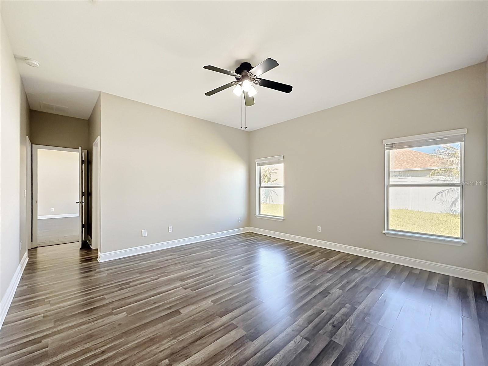 STERLING MEADOWS - Residential