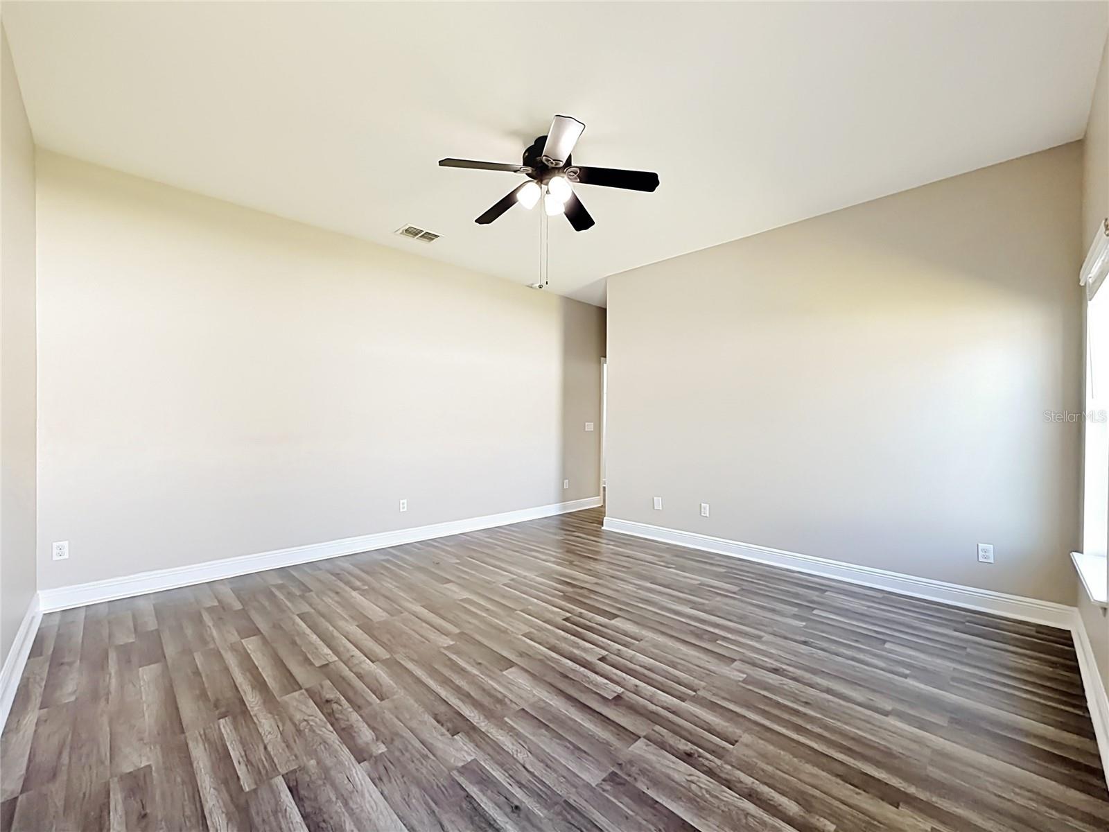 STERLING MEADOWS - Residential