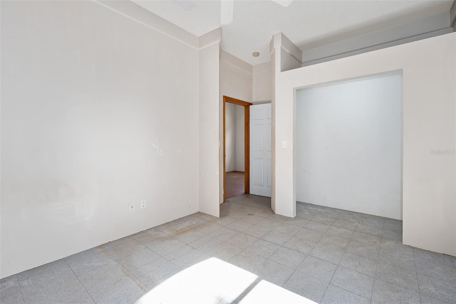 TOMOKA FARMS - Residential