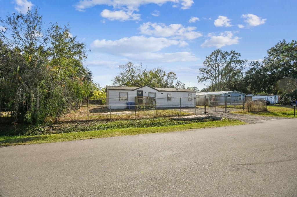 SPEEDWAY PARK UNIT 1 - Residential