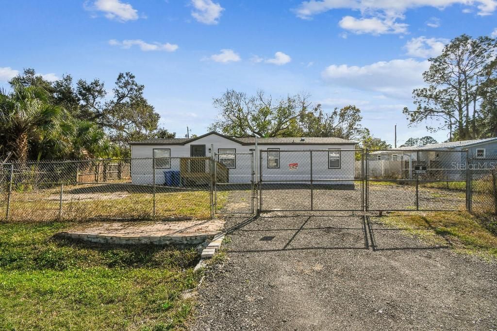 Photo of 7019 50th Avenue S, Tampa, FL 33619 (MLS # TB8457114)