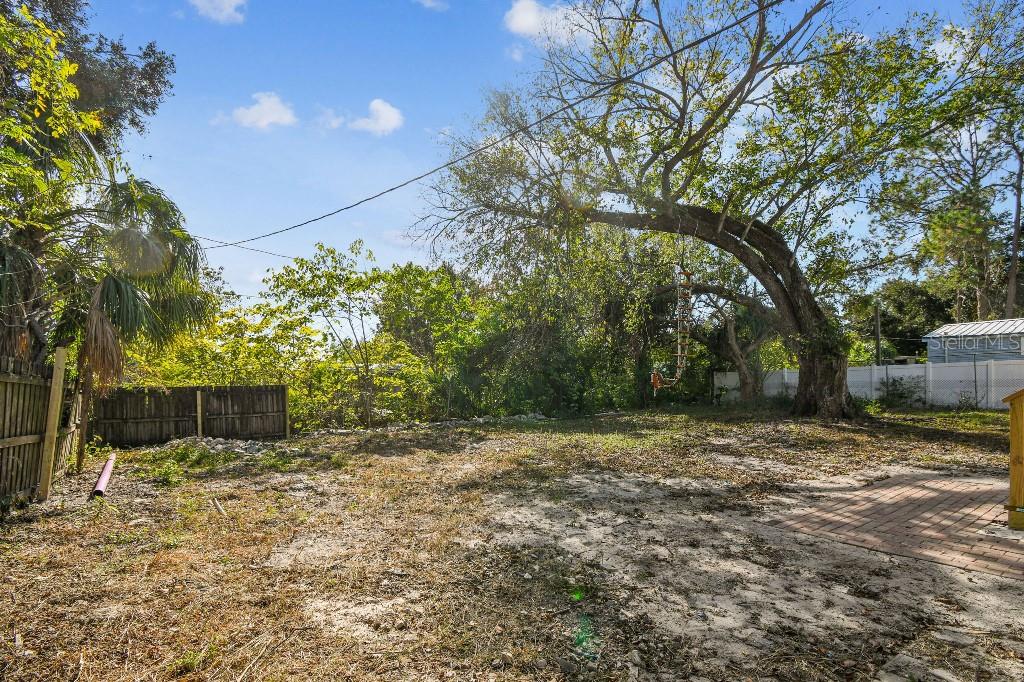 SPEEDWAY PARK UNIT 1 - Residential