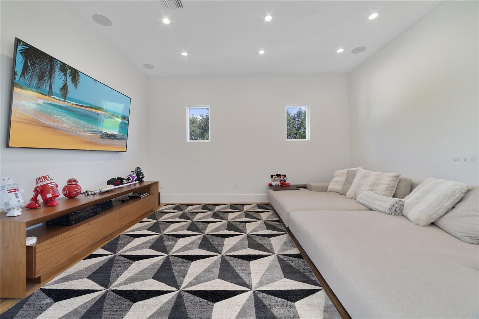 LAKE NONA ESTATES - Residential