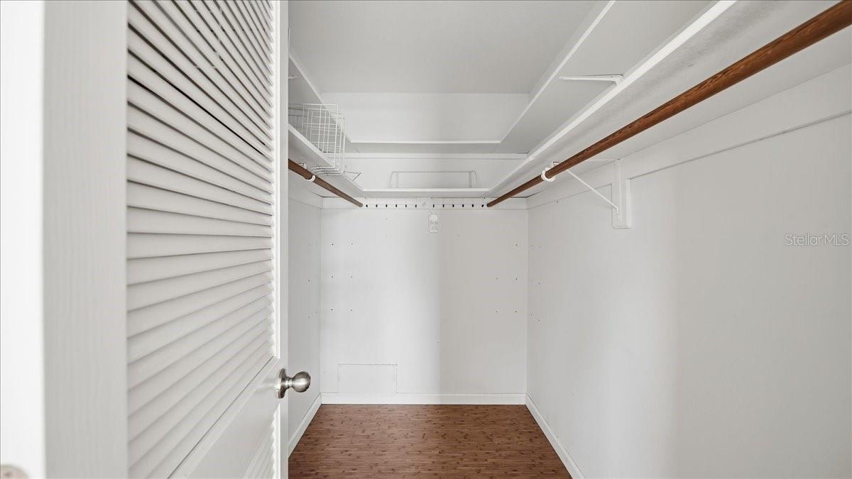 SOUTH VENICE - Residential