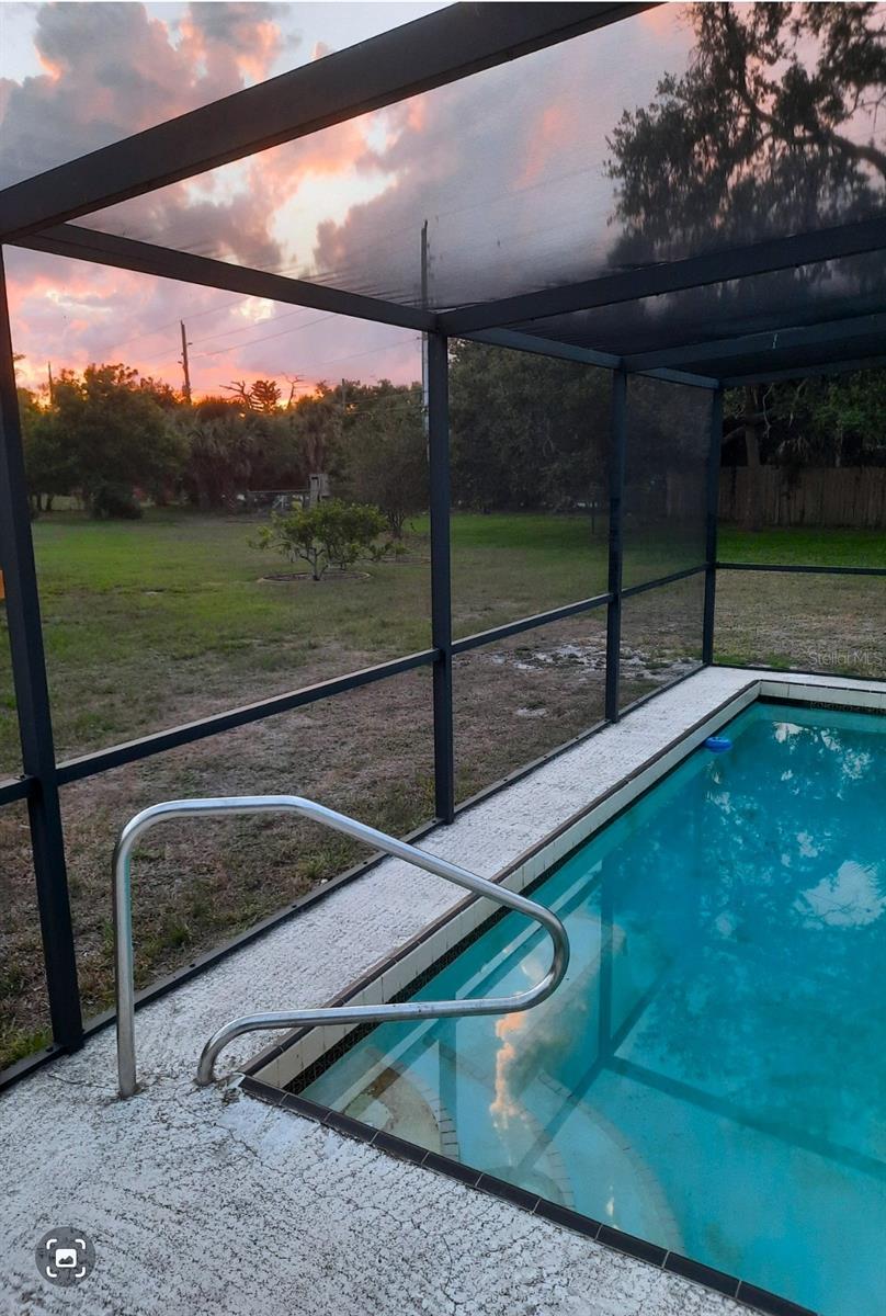 HOLIDAY MOB ESTATES 3RD ADD - Residential