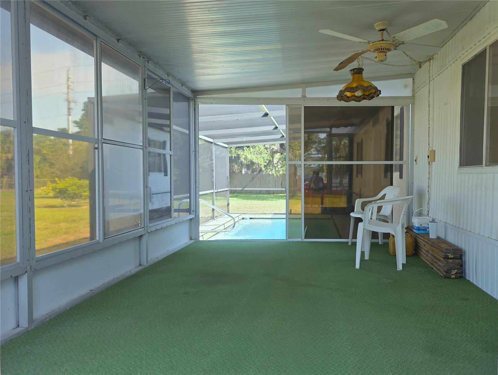 HOLIDAY MOB ESTATES 3RD ADD - Residential