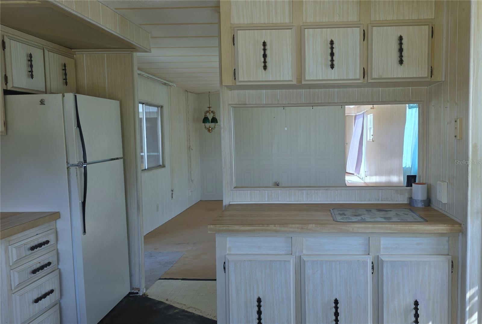 HOLIDAY MOB ESTATES 3RD ADD - Residential