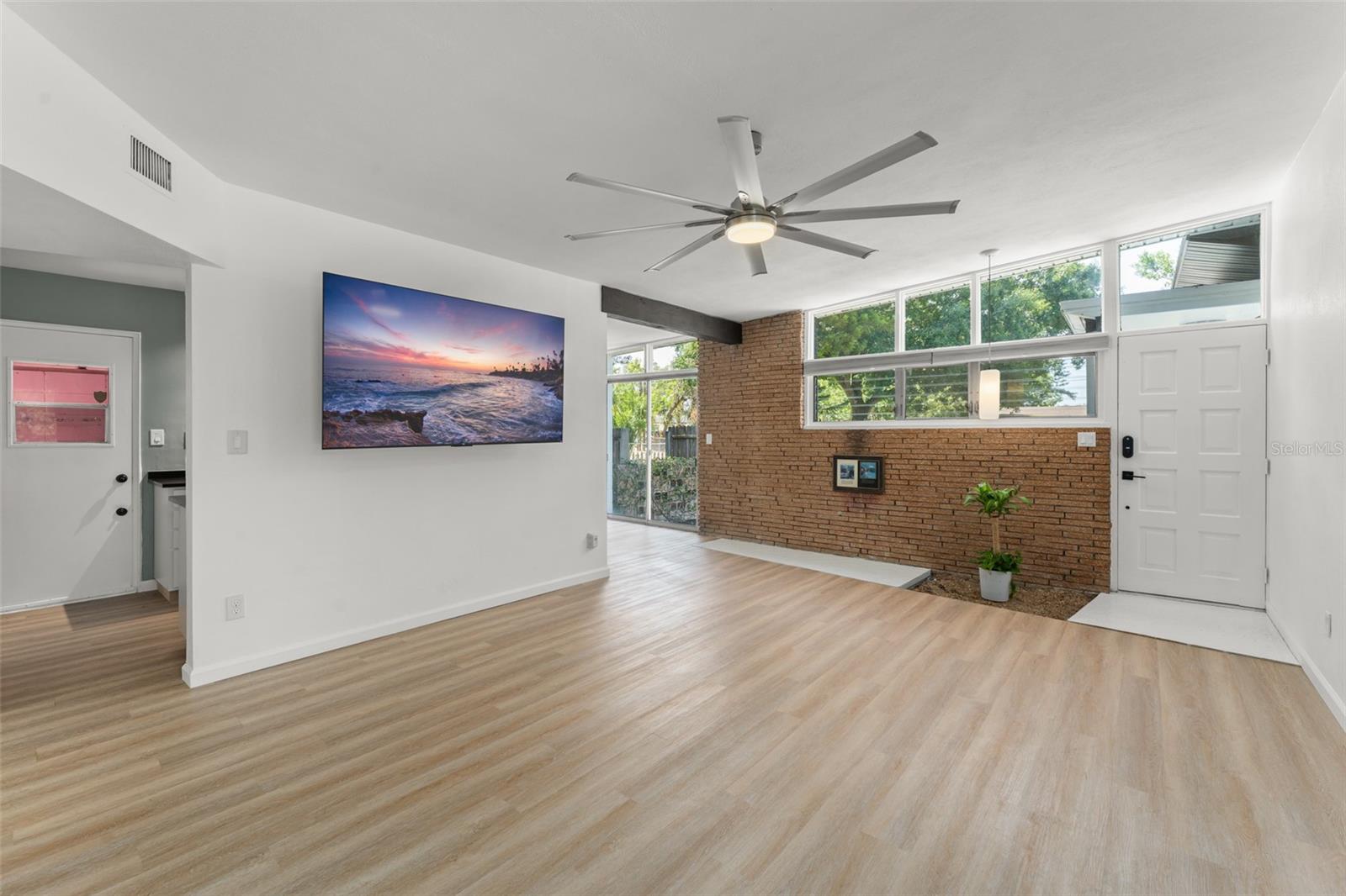 7712 HOOSIER PLACE