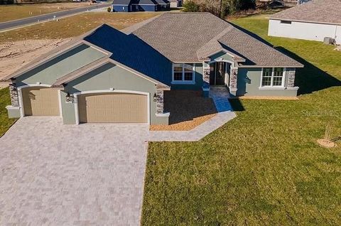 A home in DUNNELLON