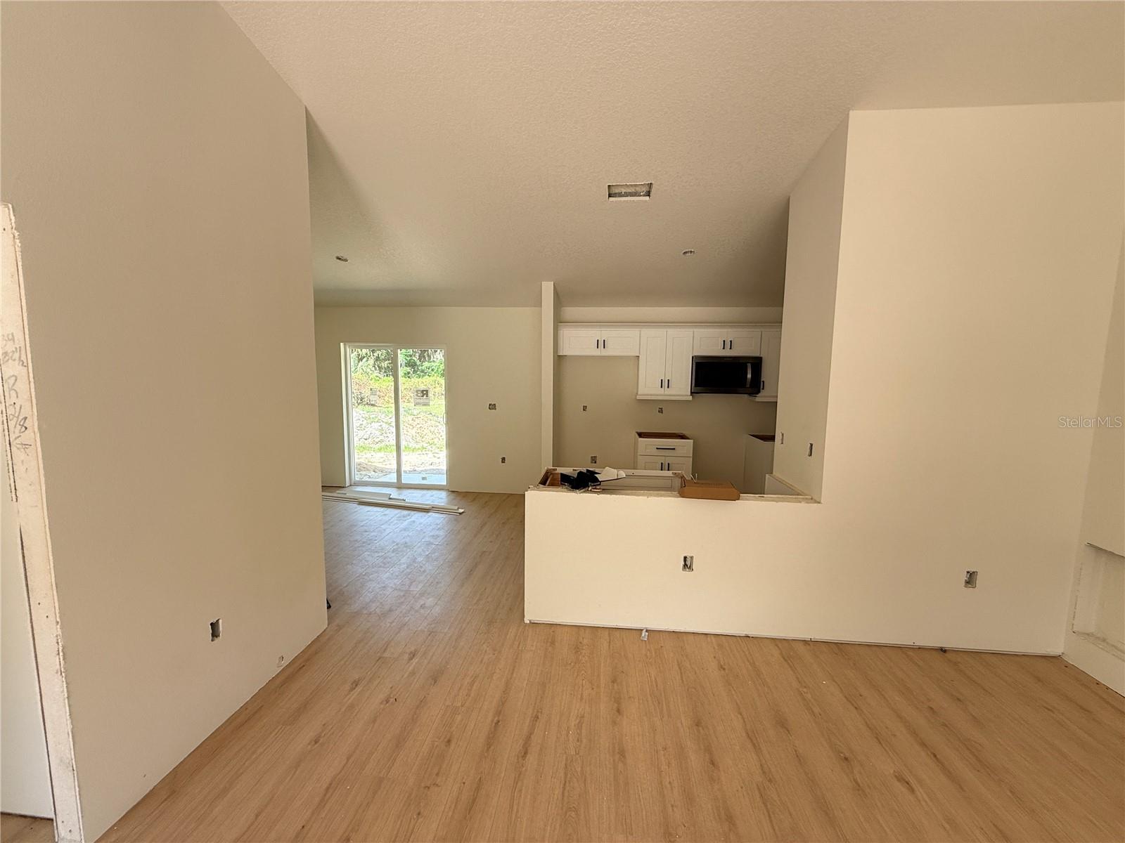 DEER MEADOW - Residential