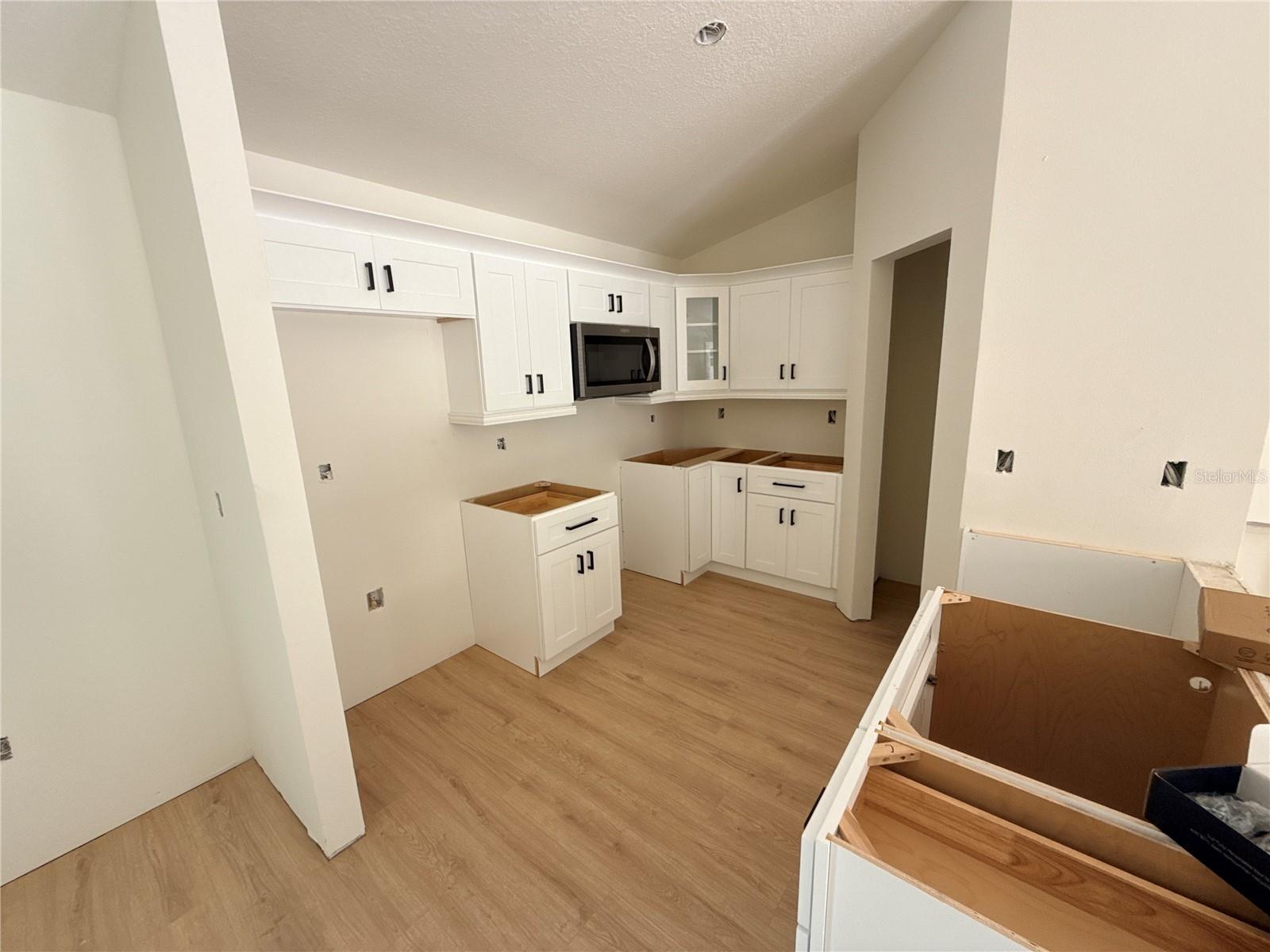 DEER MEADOW - Residential