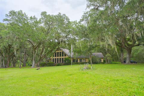 Tiny photo for 1025 NW 150th Avenue, Ocala, FL 34482 (MLS # GC540537)