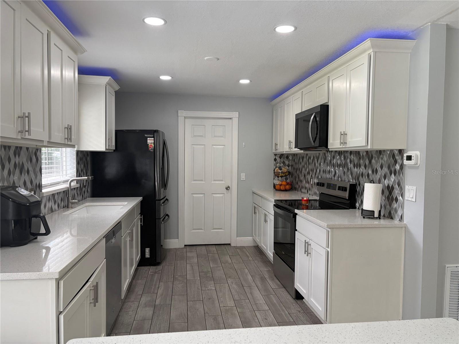 BUENA CASA - Residential