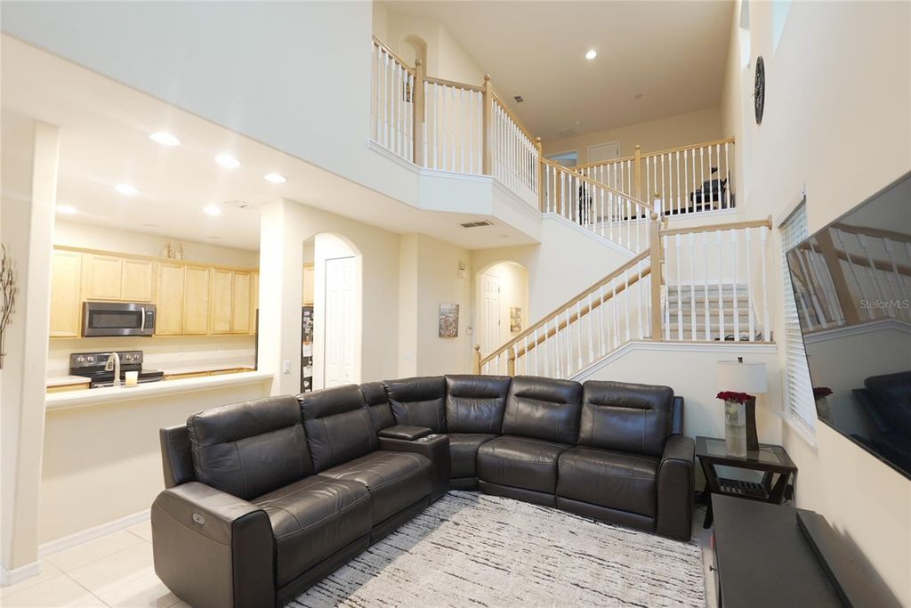 Photo of 2082 Chatham Place Drive, Orlando, FL 32824 (MLS # O6392595)