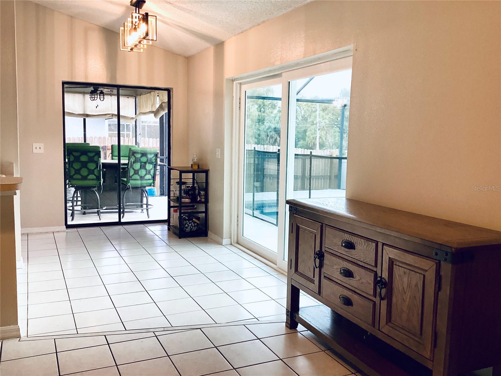 HIGHLAND RIDGE UNIT 1 - Residential