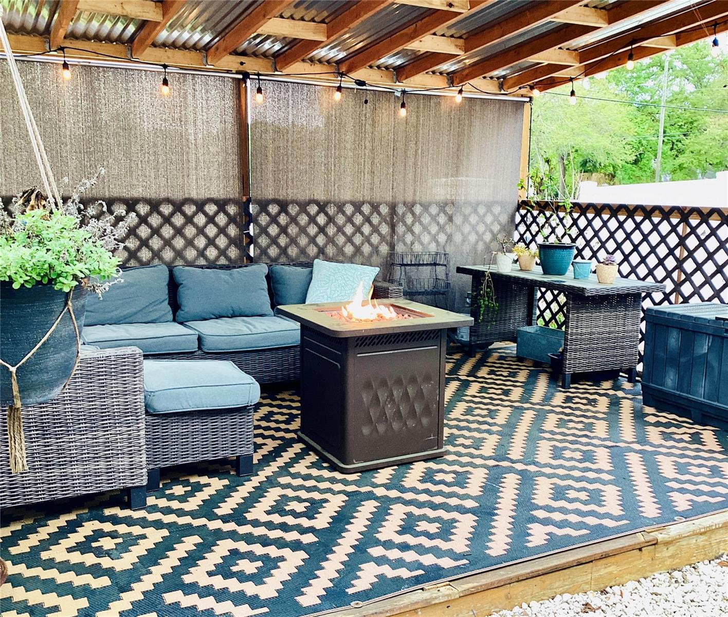 HIGHLAND RIDGE UNIT 1 - Residential