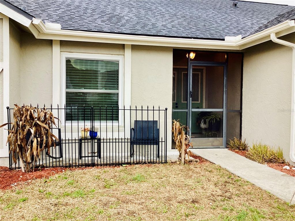 Photo of 525 Rapid Falls Drive, Brandon, FL 33511 (MLS # TB8486851)