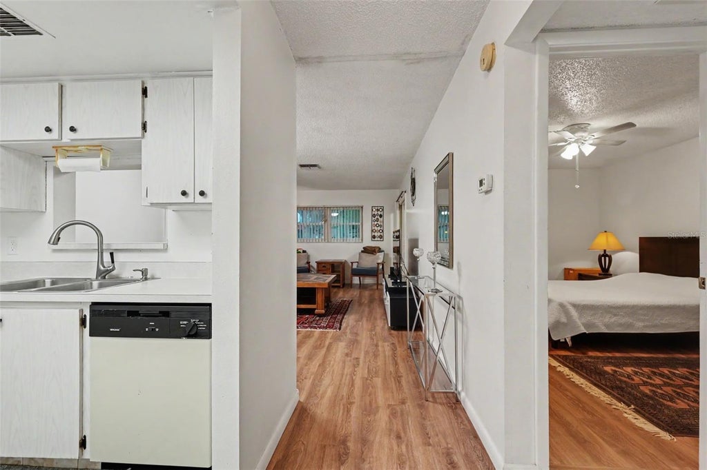 Photo of 601 N Hercules Avenue #1004, Clearwater, FL 33765 (MLS # TB8529806)