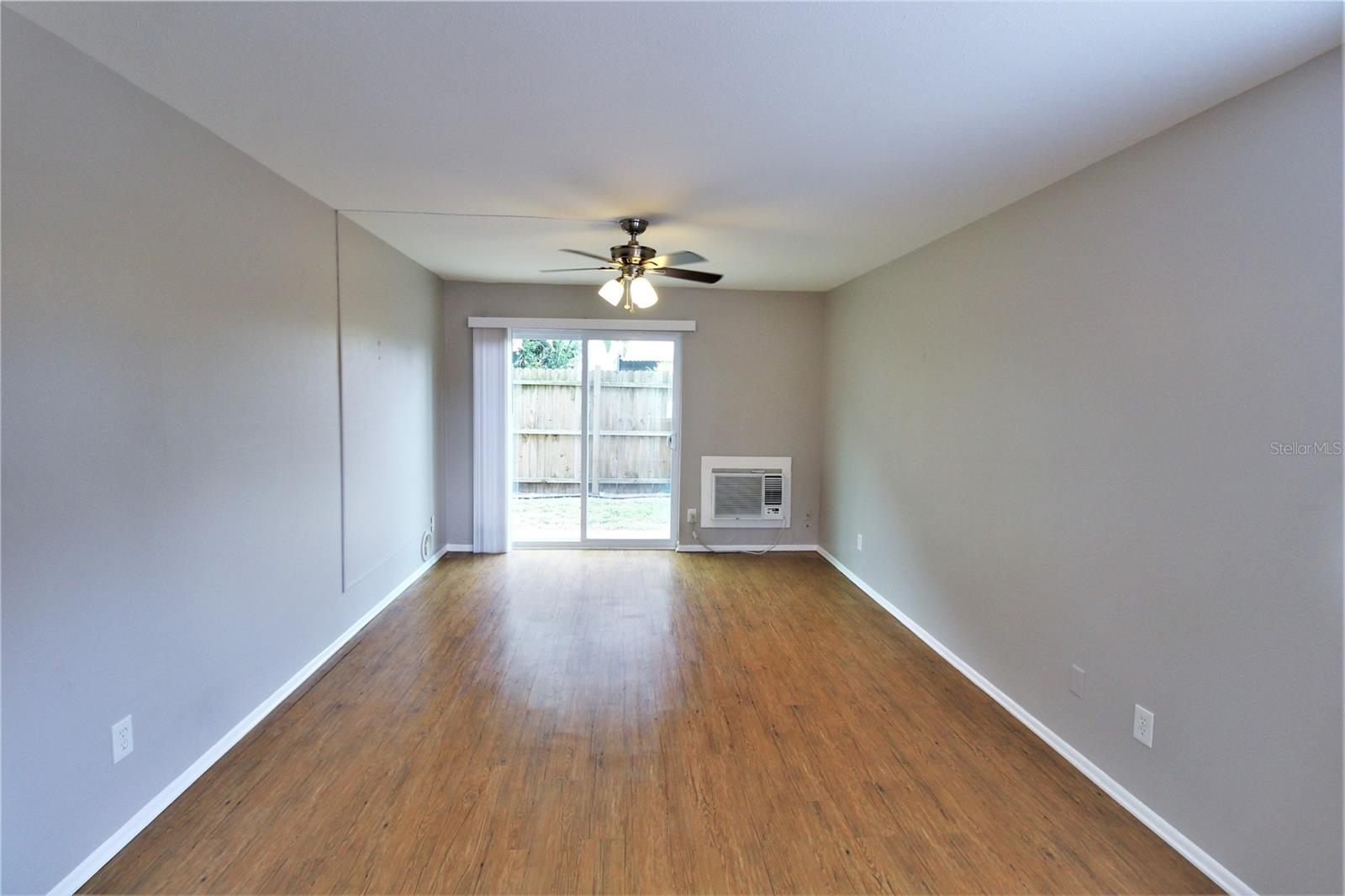 SOUTH GATE - Residential Lease