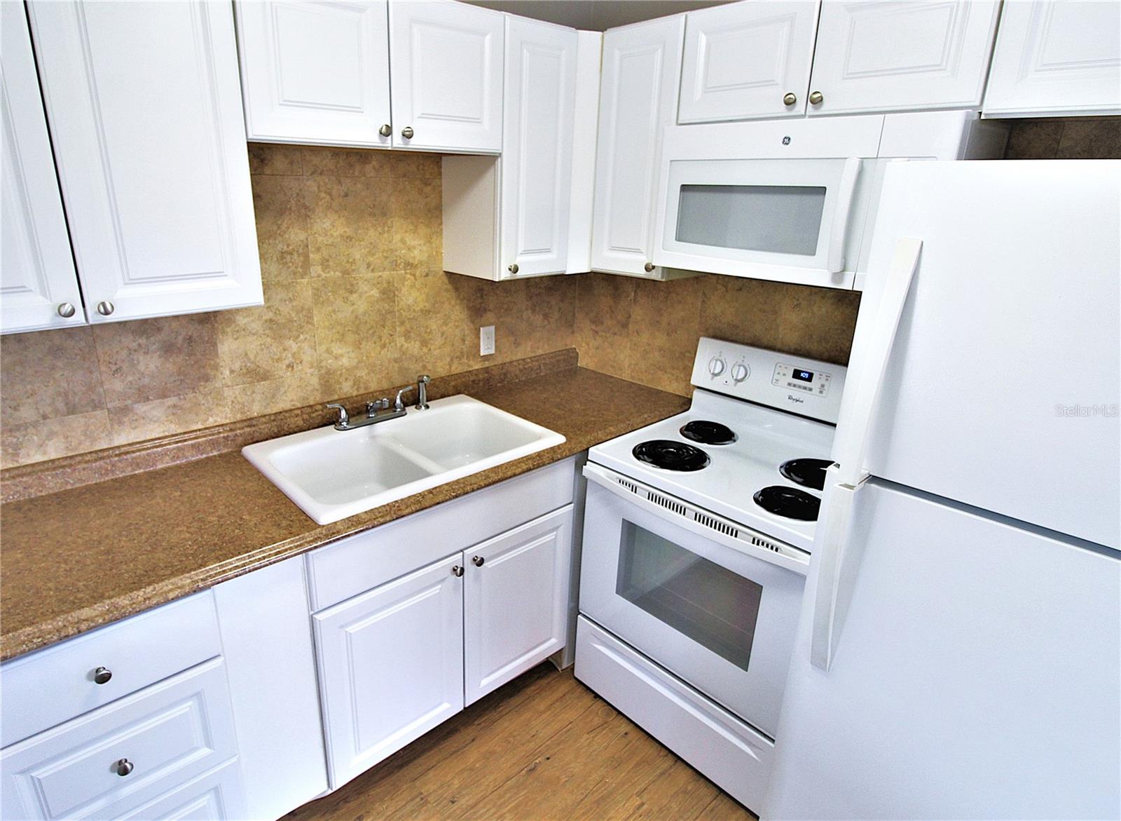 SOUTH GATE - Residential Lease