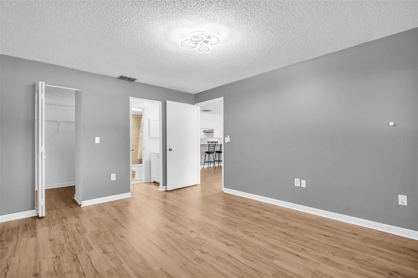 BRYN MAWR AT COUNTRYSIDE - Residential