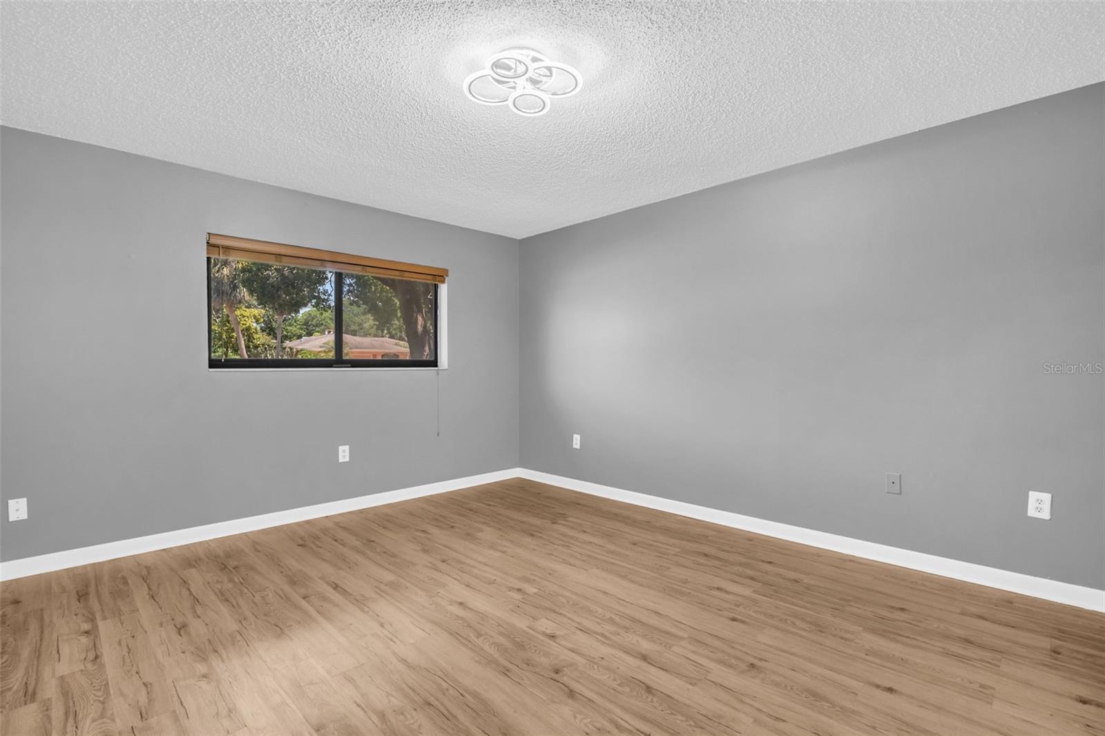 BRYN MAWR AT COUNTRYSIDE - Residential