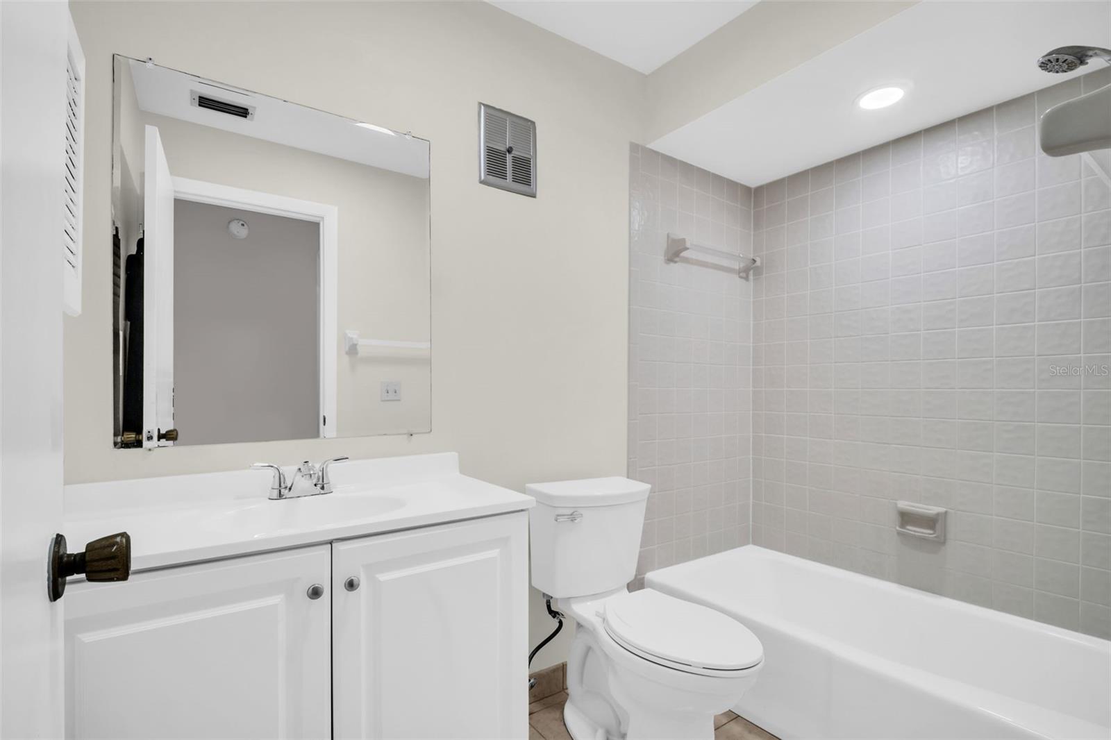 BRYN MAWR AT COUNTRYSIDE - Residential