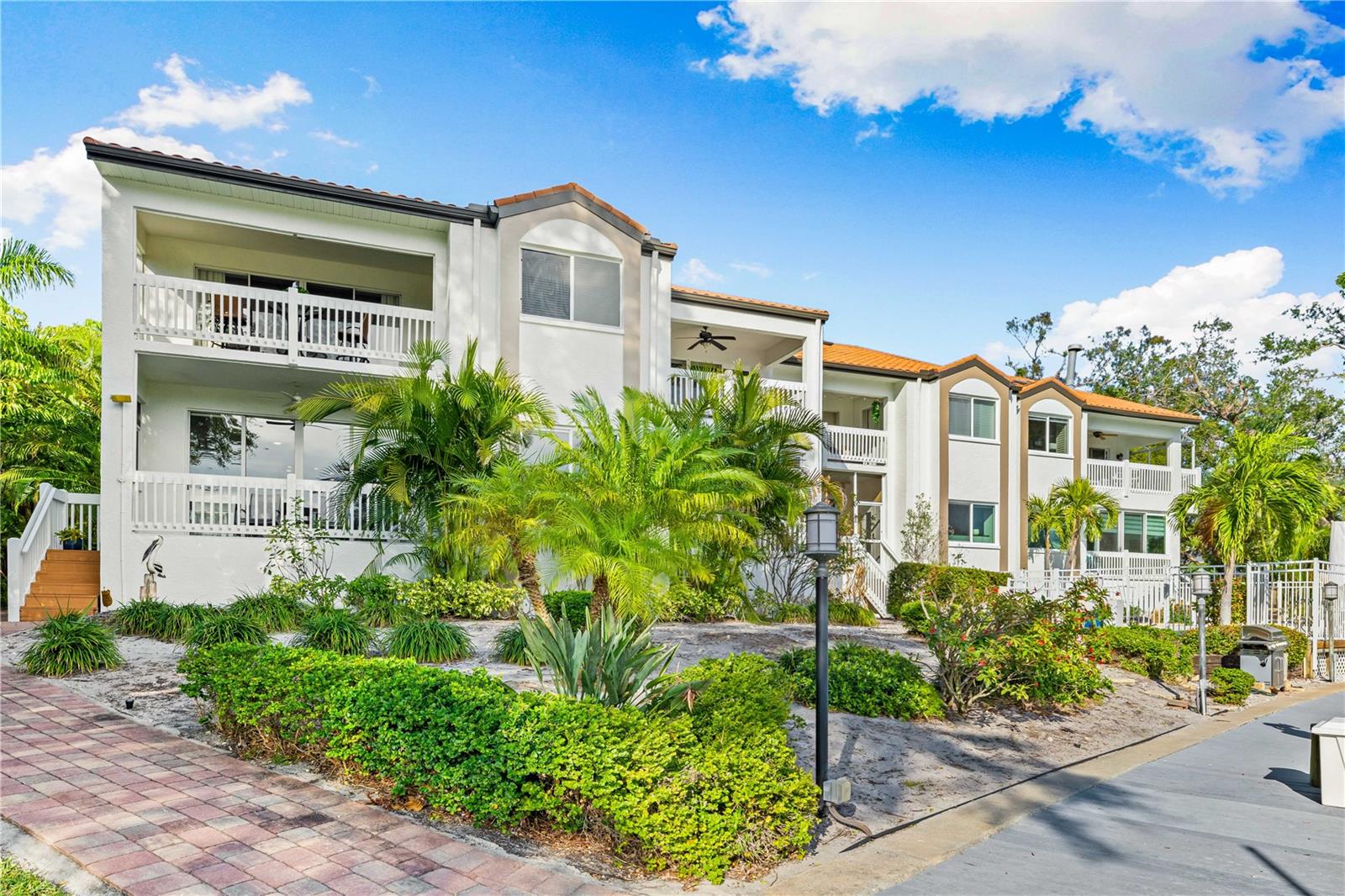 HUDSON LANDINGS - Residential