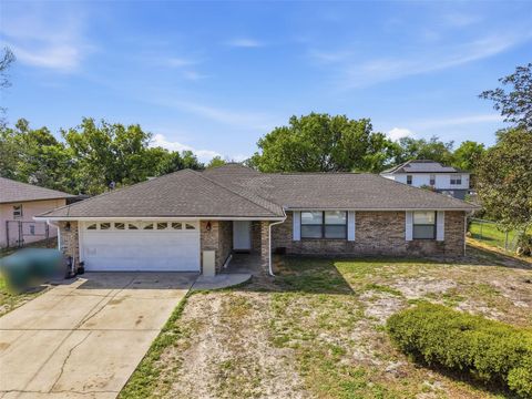 Photo of 783 S Atmore Circle, Deltona, FL 32725 (MLS # V4948227)