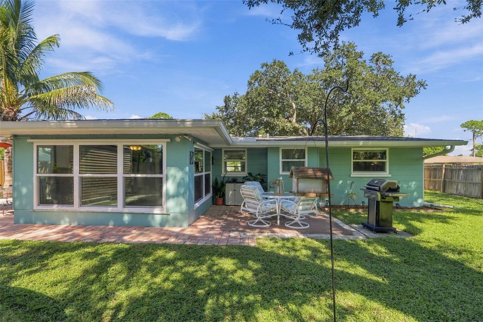 945 HORIZON ROAD