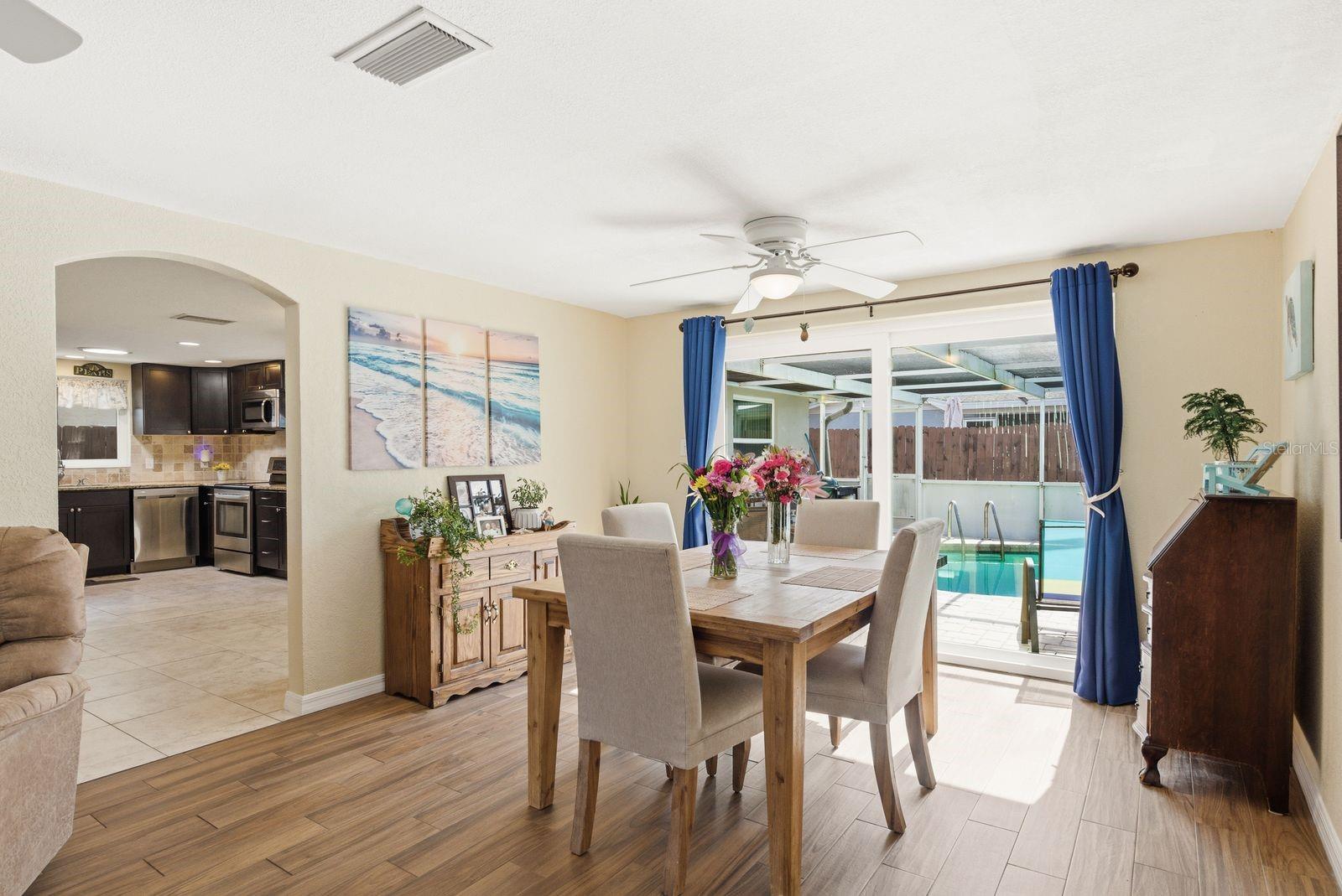 REGENCY PARK - Residential