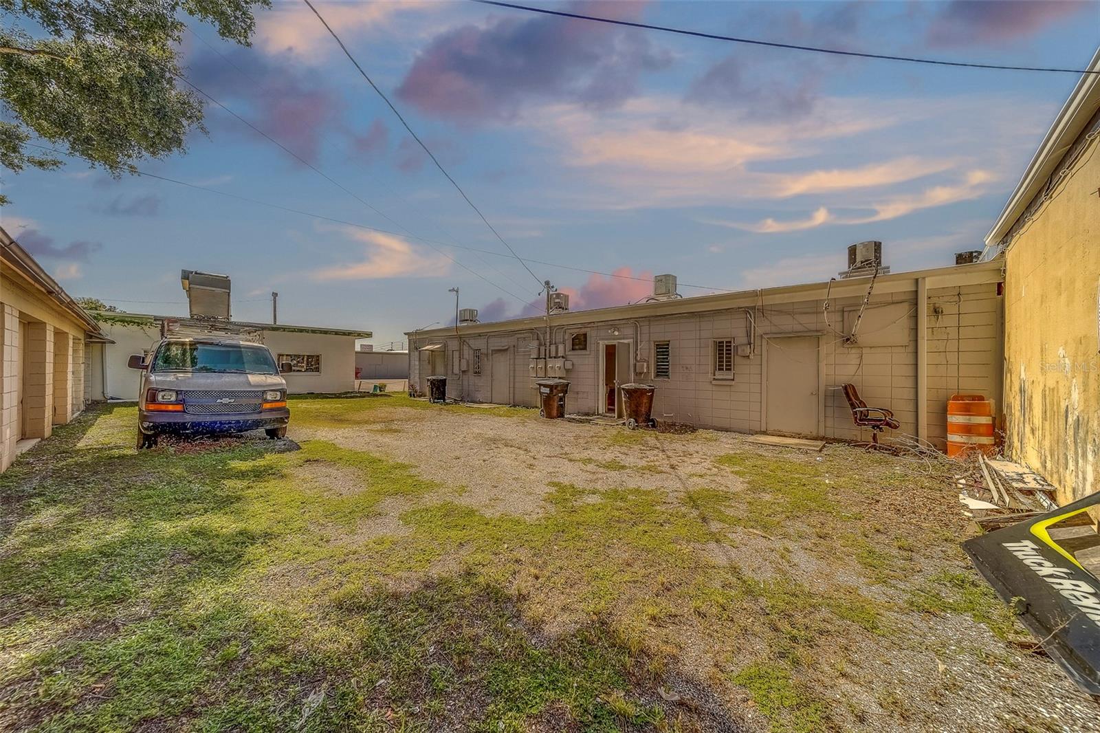 NEW MARYMONT - Commercial Sale