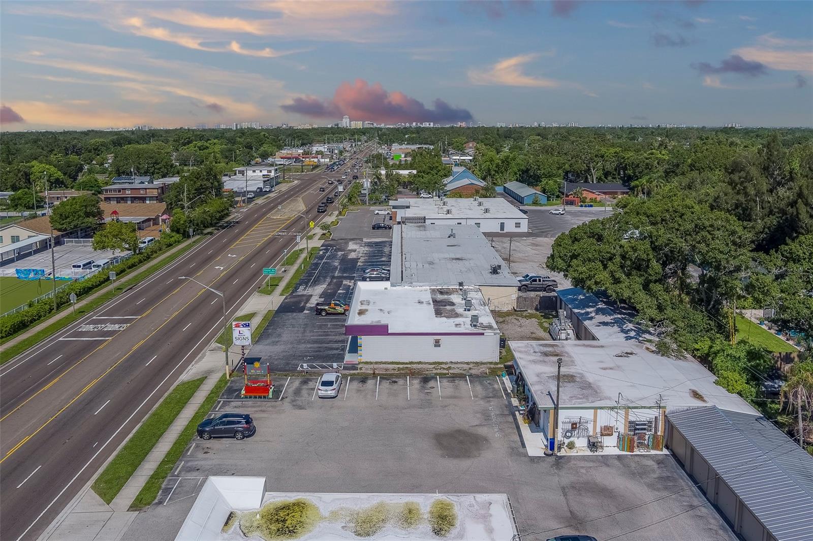 NEW MARYMONT - Commercial Sale