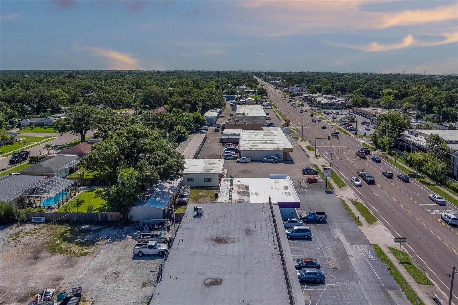 NEW MARYMONT - Commercial Sale