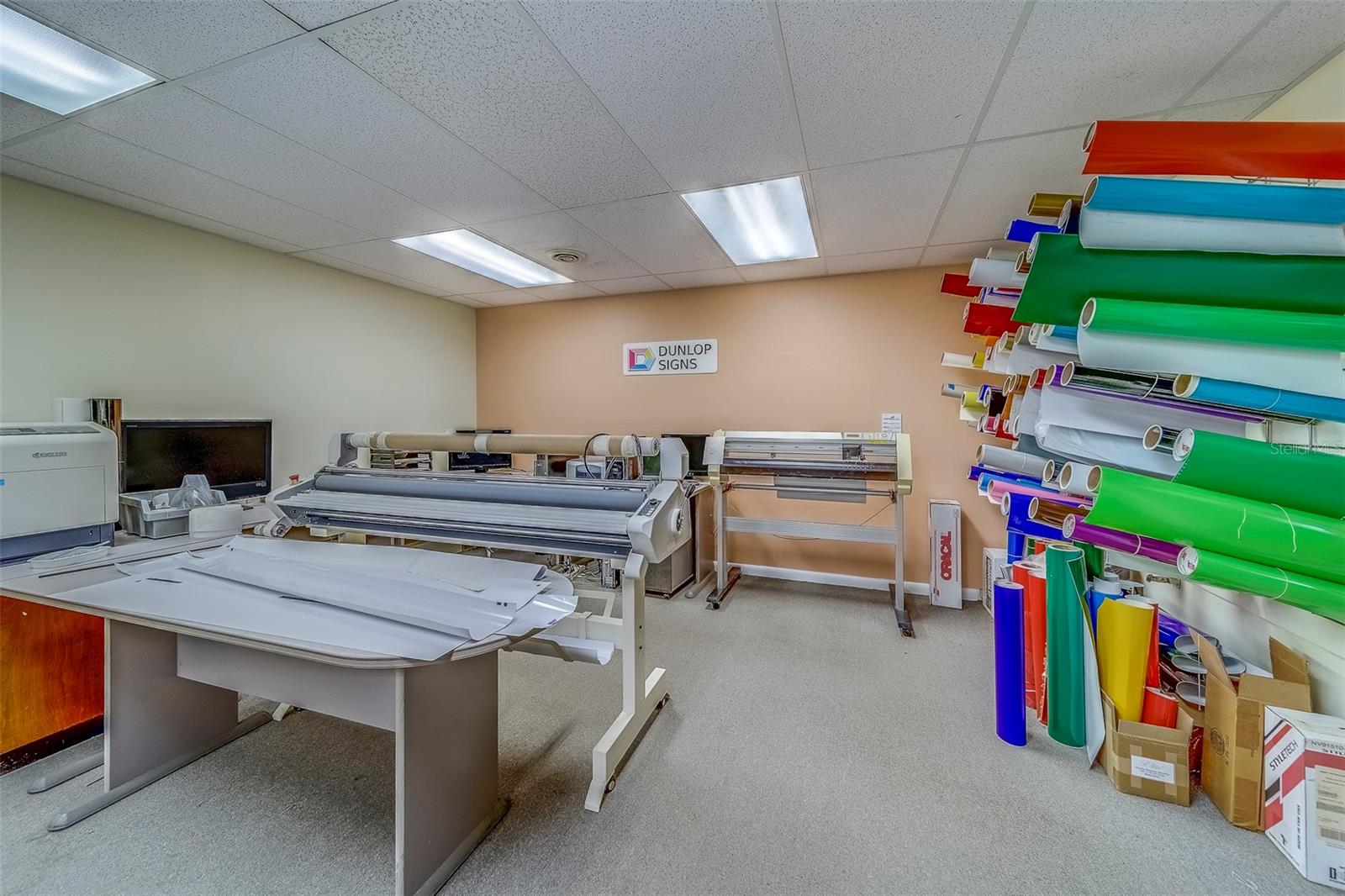 NEW MARYMONT - Commercial Sale