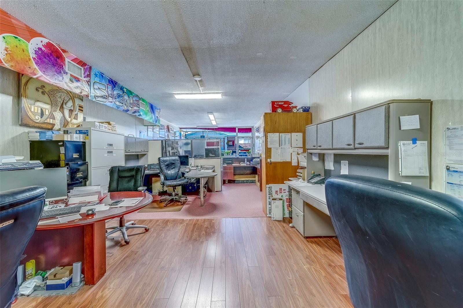 NEW MARYMONT - Commercial Sale
