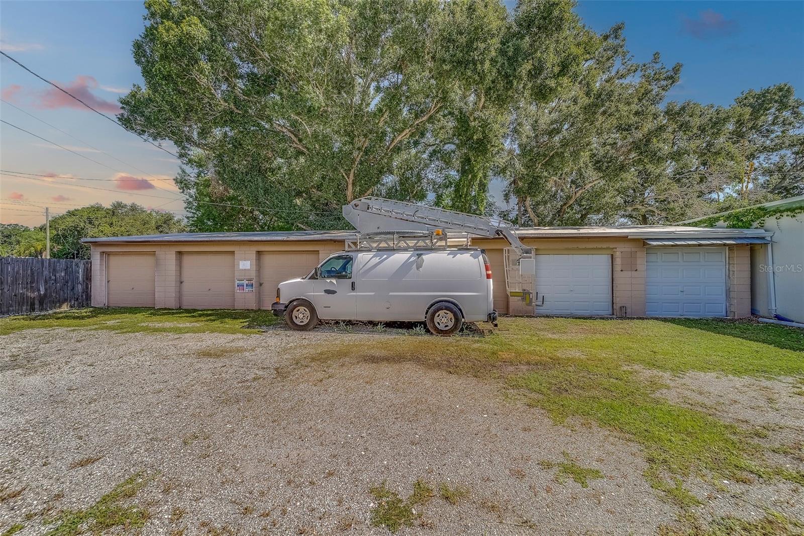 NEW MARYMONT - Commercial Sale
