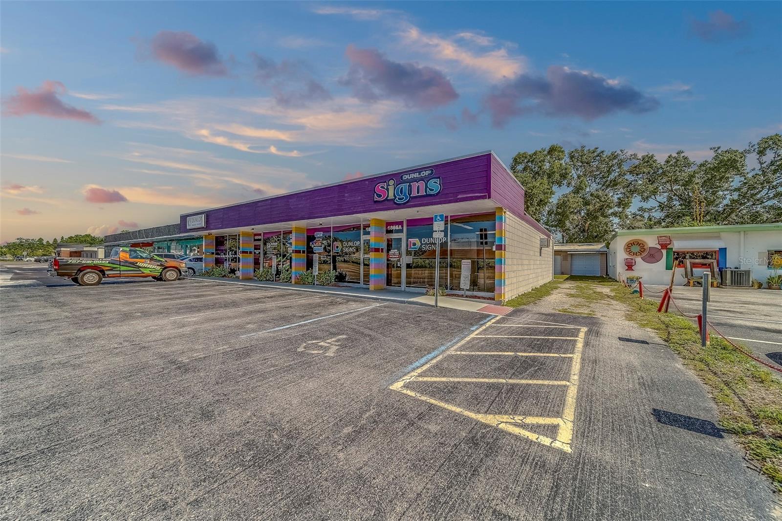 NEW MARYMONT - Commercial Sale