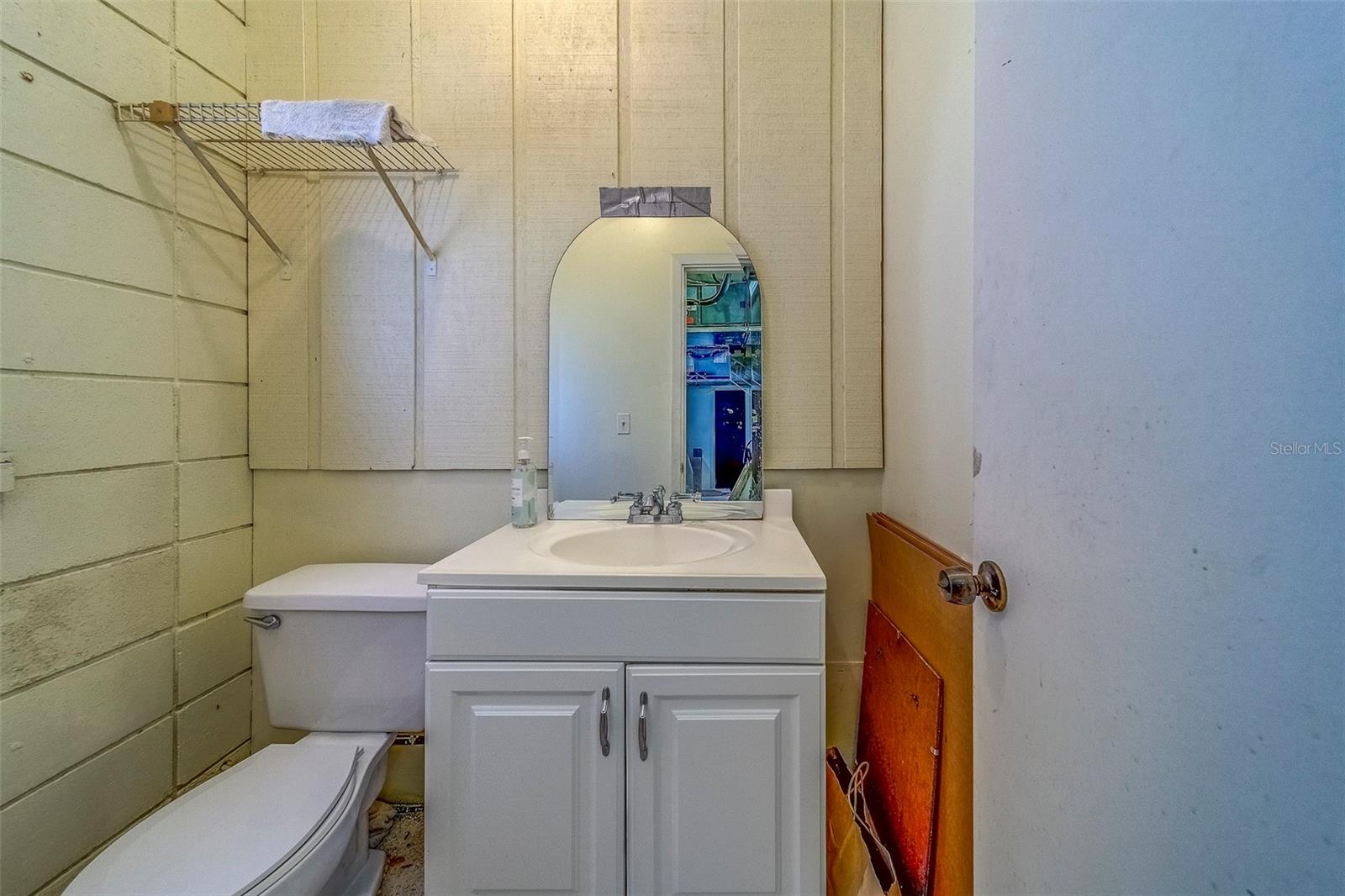 NEW MARYMONT - Commercial Sale