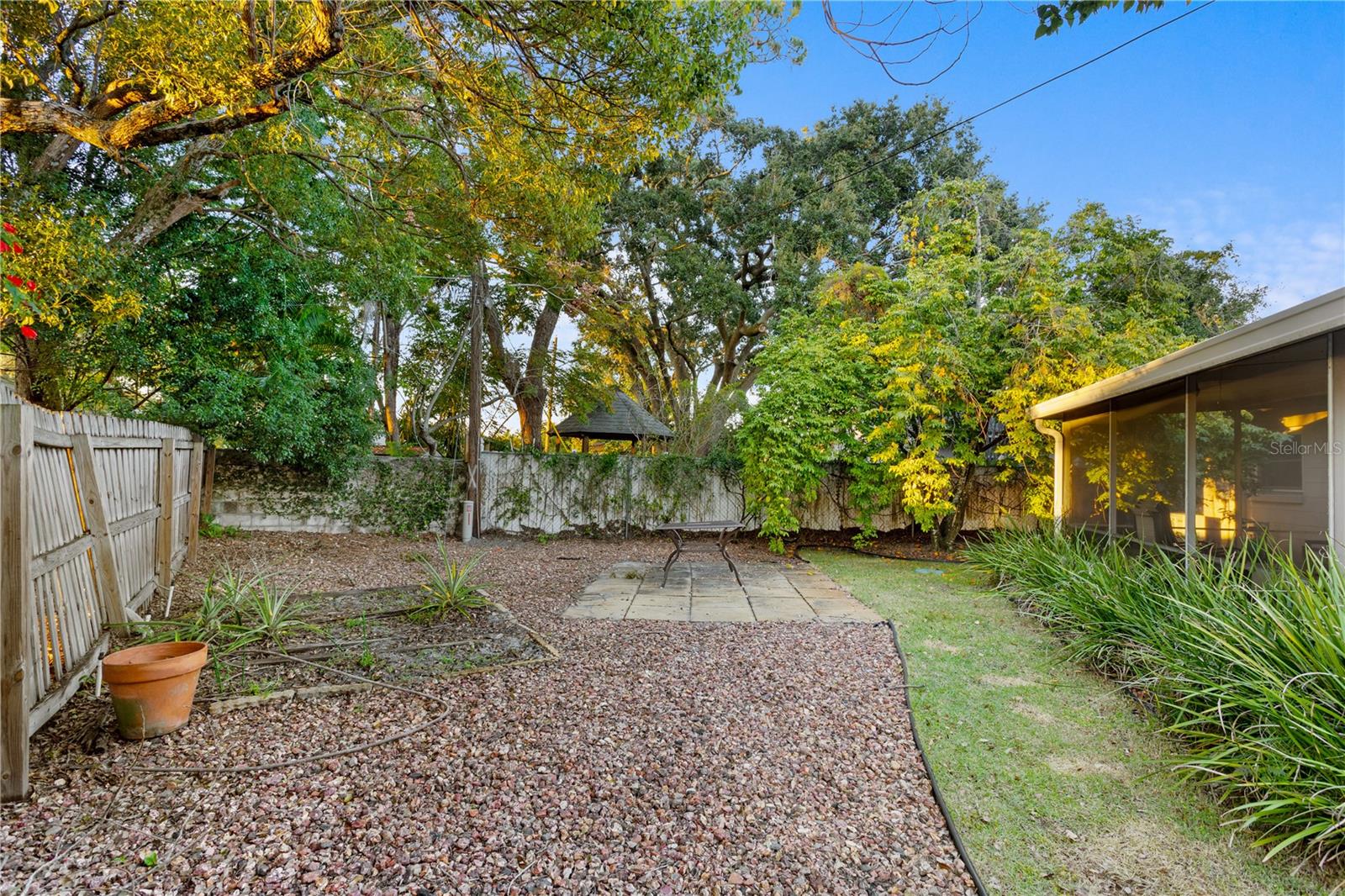 WINTER PARK PINES MERRIE OAKS - Residential