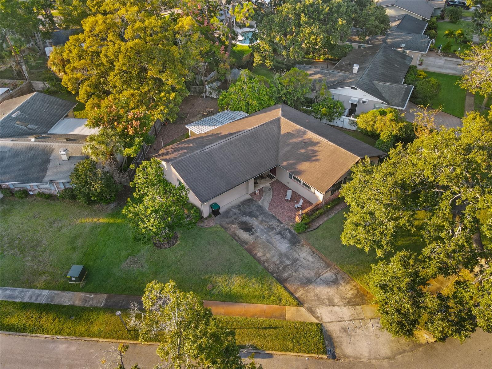 WINTER PARK PINES MERRIE OAKS - Residential