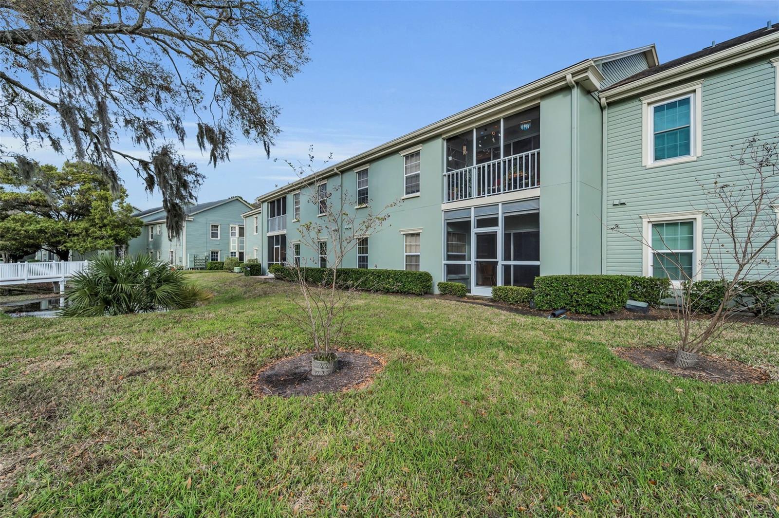 COUNTRY LAKES I CONDO - Residential Lease