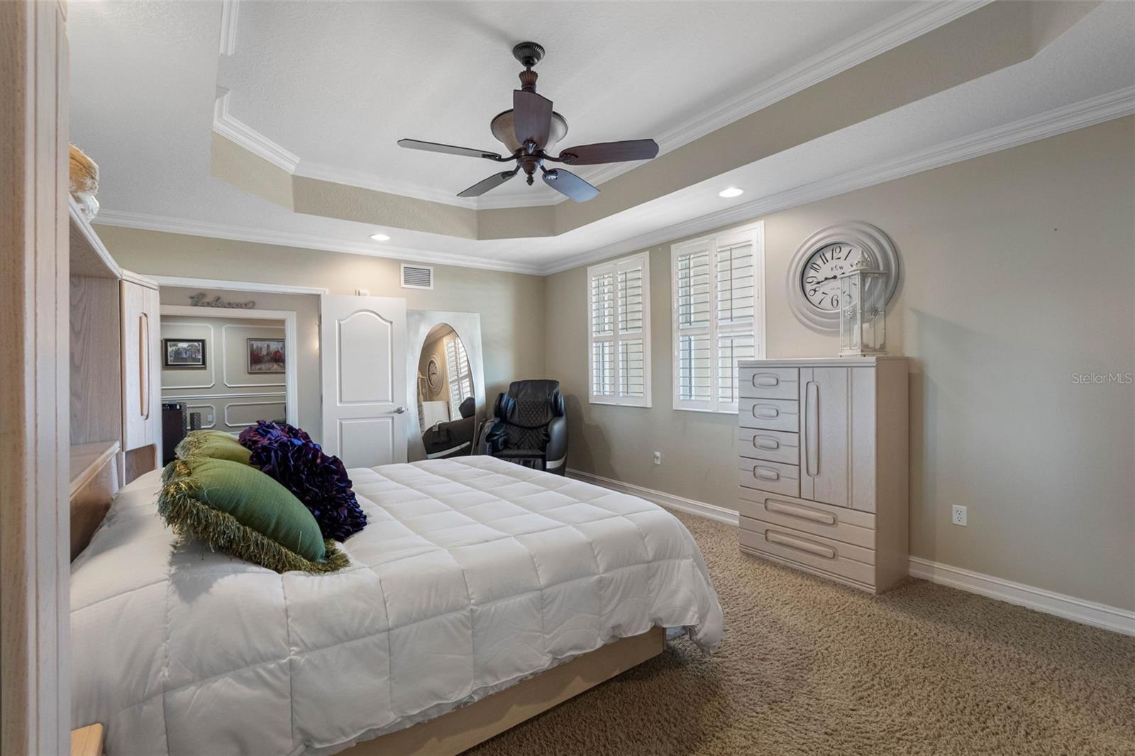 LAS FLORES CONDO - Residential