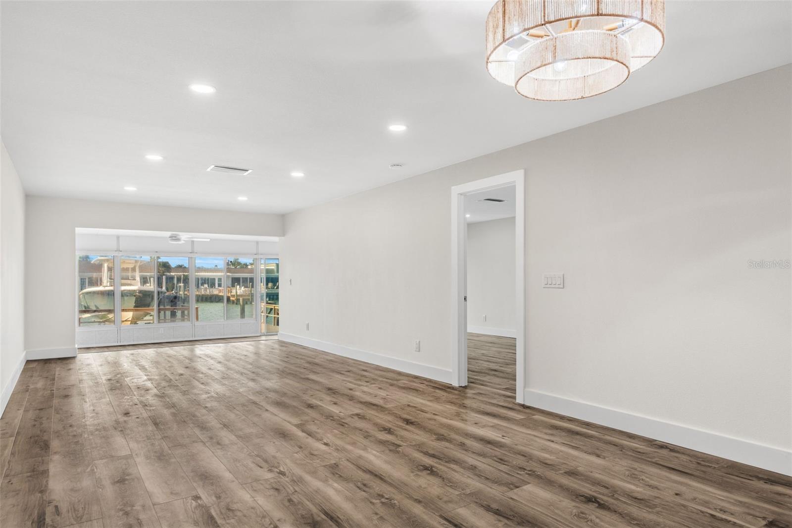 BOCA CIEGA POINT EAST - Residential