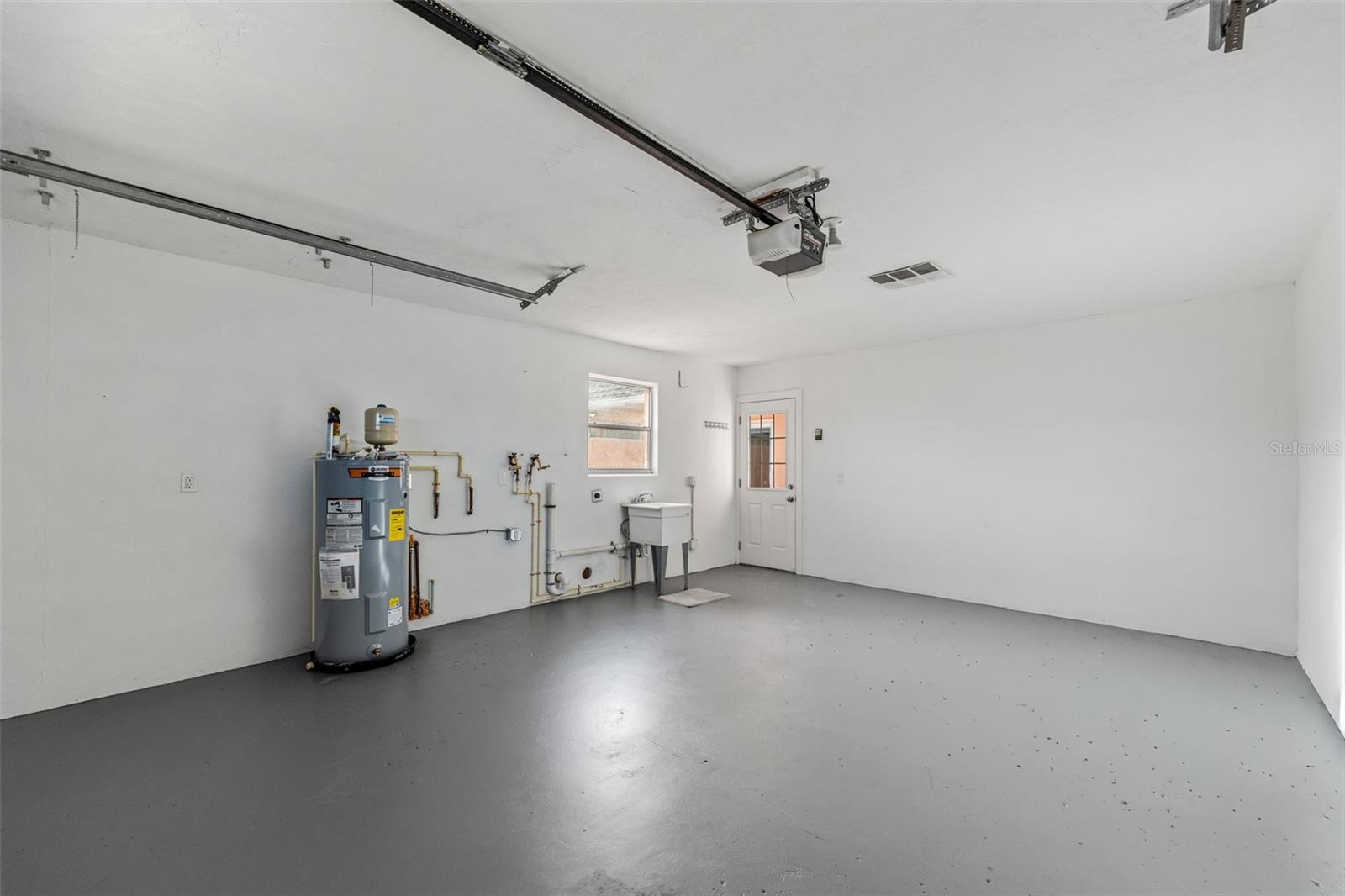 BOCA CIEGA POINT EAST - Residential