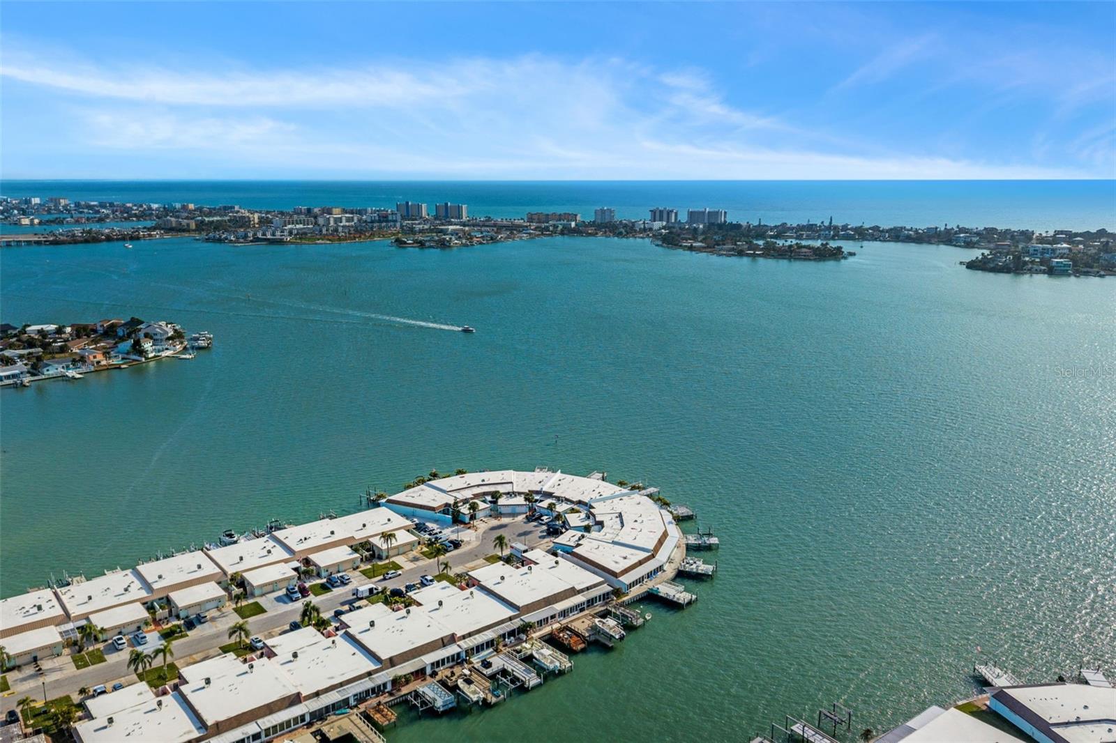 BOCA CIEGA POINT EAST - Residential