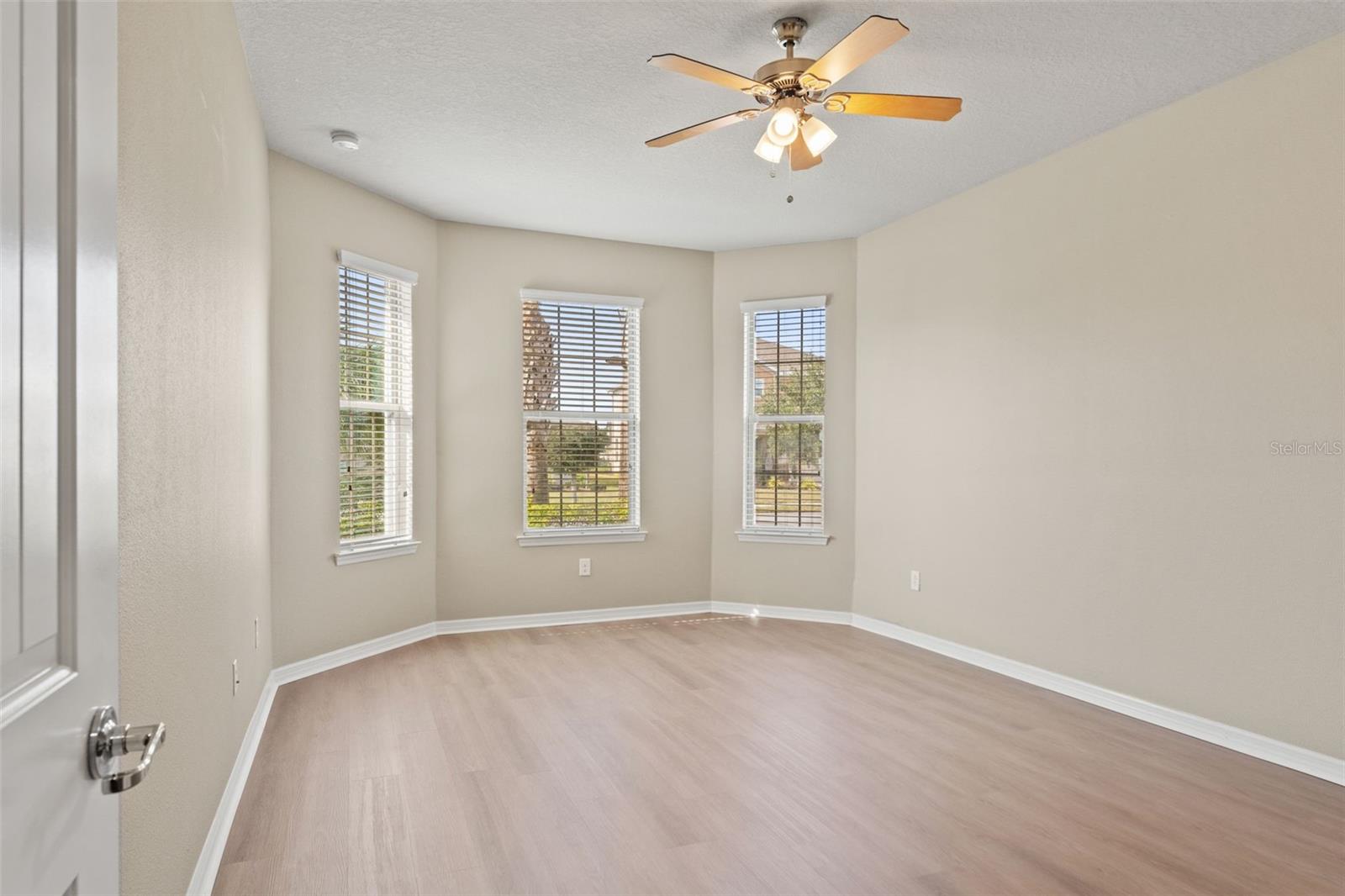 EPPERSON RANCH SOUTH PH 1 - Residential